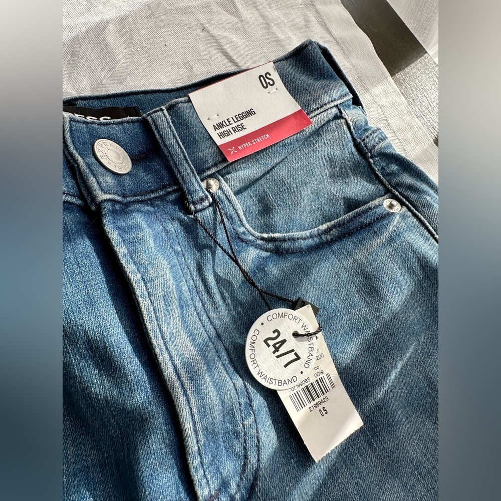 NWT Express high rise ankle distressed denim legging 0S 0 Short - Picture 5 of 6